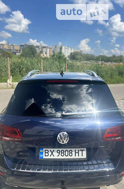 Позашляховик / Кросовер Volkswagen Touareg 2013 в Хмельницькому