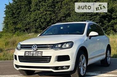 Позашляховик / Кросовер Volkswagen Touareg 2014 в Прилуках