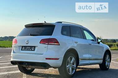 Позашляховик / Кросовер Volkswagen Touareg 2014 в Прилуках