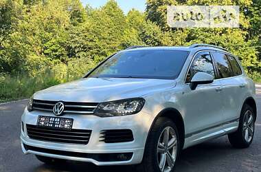 Позашляховик / Кросовер Volkswagen Touareg 2014 в Прилуках