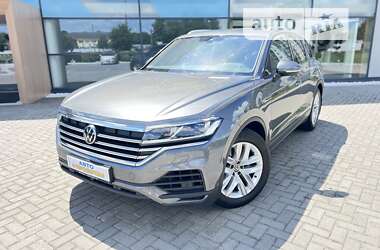 Внедорожник / Кроссовер Volkswagen Touareg 2020 в Полтаве