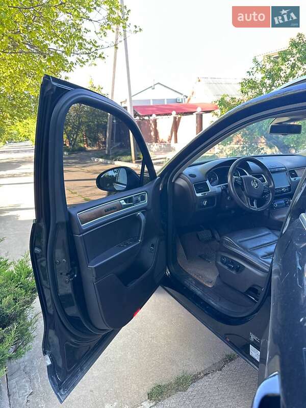 Внедорожник / Кроссовер Volkswagen Touareg 2012 в Первомайске фото 39 Внедорожник / Кроссовер Volkswagen Touareg 2012 в Первомайске