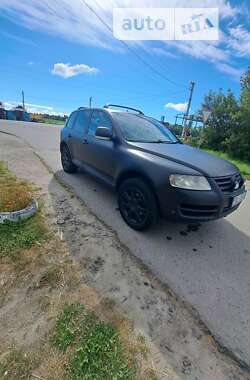 Позашляховик / Кросовер Volkswagen Touareg 2004 в Києві