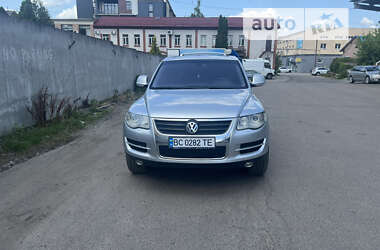 Внедорожник / Кроссовер Volkswagen Touareg 2007 в 