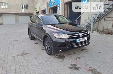 Позашляховик / Кросовер Volkswagen Touareg 2010 в Новій Ушиці