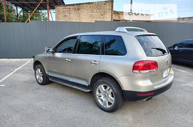 Позашляховик / Кросовер Volkswagen Touareg 2004 в Чернігові