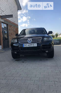 Внедорожник / Кроссовер Volkswagen Touareg 2005 в Тернополе