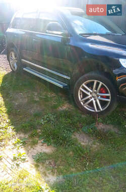 Внедорожник / Кроссовер Volkswagen Touareg 2009 в 