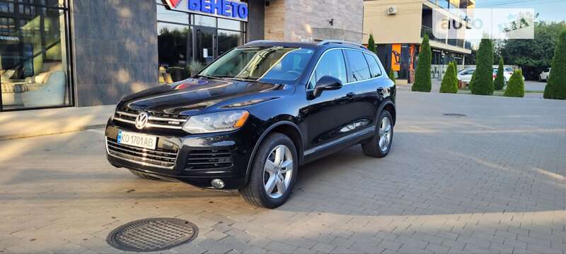 Внедорожник / Кроссовер Volkswagen Touareg 2010 в Ужгороде