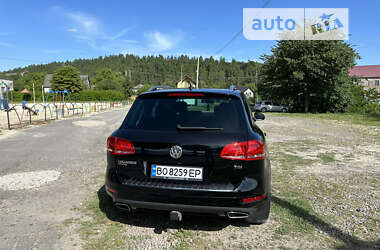 Позашляховик / Кросовер Volkswagen Touareg 2010 в Тернополі