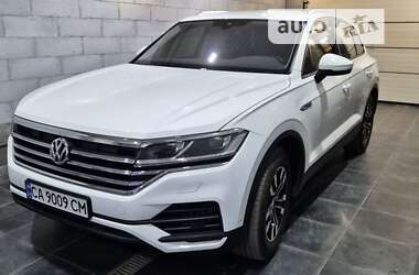 Внедорожник / Кроссовер Volkswagen Touareg 2020 в Черкассах