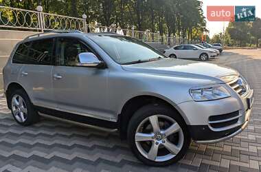 Позашляховик / Кросовер Volkswagen Touareg 2007 в Краматорську