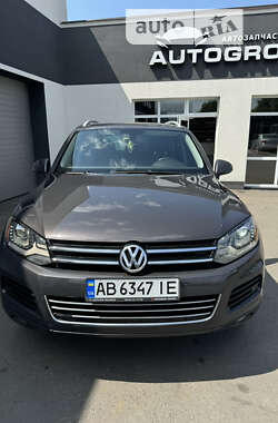 Позашляховик / Кросовер Volkswagen Touareg 2011 в Києві