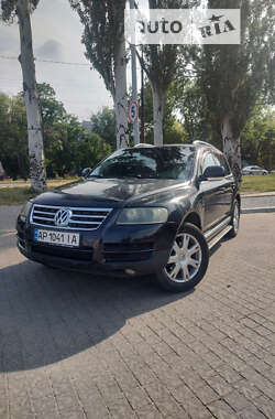 Позашляховик / Кросовер Volkswagen Touareg 2006 в Запоріжжі