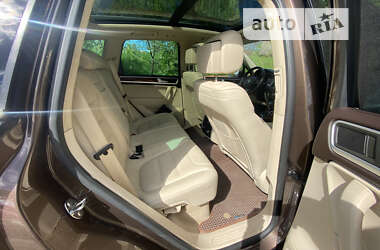 Внедорожник / Кроссовер Volkswagen Touareg 2013 в Коломые