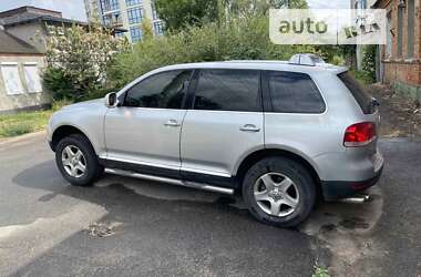 Позашляховик / Кросовер Volkswagen Touareg 2005 в Харкові