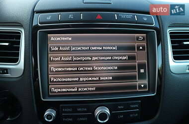 Внедорожник / Кроссовер Volkswagen Touareg 2014 в Черкассах