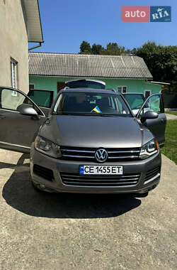 Внедорожник / Кроссовер Volkswagen Touareg 2013 в 