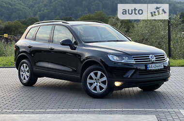 Внедорожник / Кроссовер Volkswagen Touareg 2016 в Долине