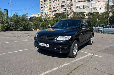 Позашляховик / Кросовер Volkswagen Touareg 2007 в Києві