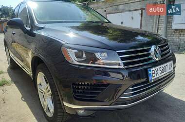 Позашляховик / Кросовер Volkswagen Touareg 2014 в Черкасах