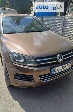 Позашляховик / Кросовер Volkswagen Touareg 2012 в Миколаєві