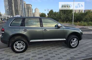 Внедорожник / Кроссовер Volkswagen Touareg 2008 в Киеве