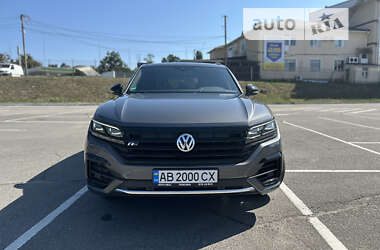 Позашляховик / Кросовер Volkswagen Touareg 2019 в Вінниці