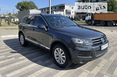 Позашляховик / Кросовер Volkswagen Touareg 2014 в Ужгороді