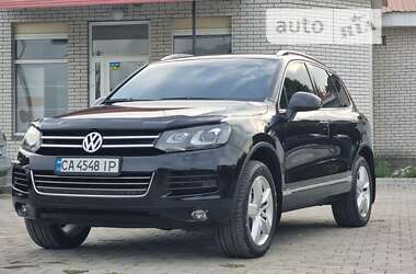 Позашляховик / Кросовер Volkswagen Touareg 2013 в Смілі