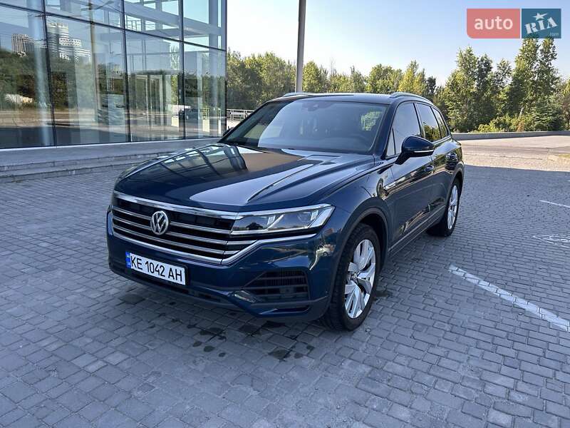 Внедорожник / Кроссовер Volkswagen Touareg 2018 в Днепре фото 2 Внедорожник / Кроссовер Volkswagen Touareg 2018 в Днепре