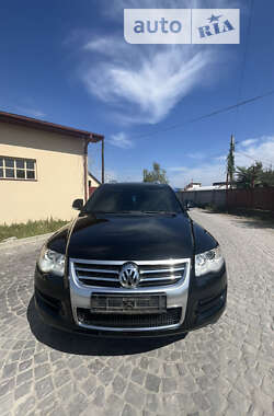 Внедорожник / Кроссовер Volkswagen Touareg 2008 в Иршаве