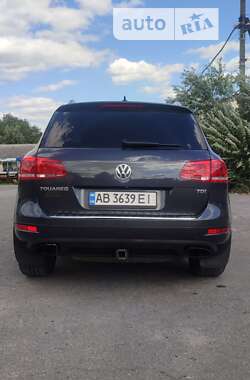 Позашляховик / Кросовер Volkswagen Touareg 2012 в Вінниці