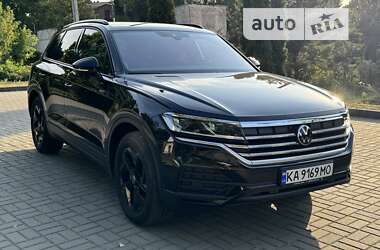 Внедорожник / Кроссовер Volkswagen Touareg 2024 в Киеве