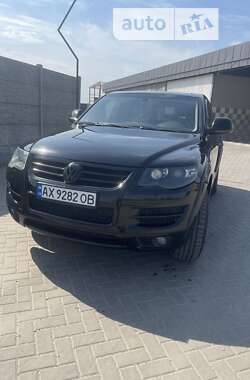 Позашляховик / Кросовер Volkswagen Touareg 2007 в Харкові