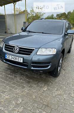 Позашляховик / Кросовер Volkswagen Touareg 2004 в Чернівцях