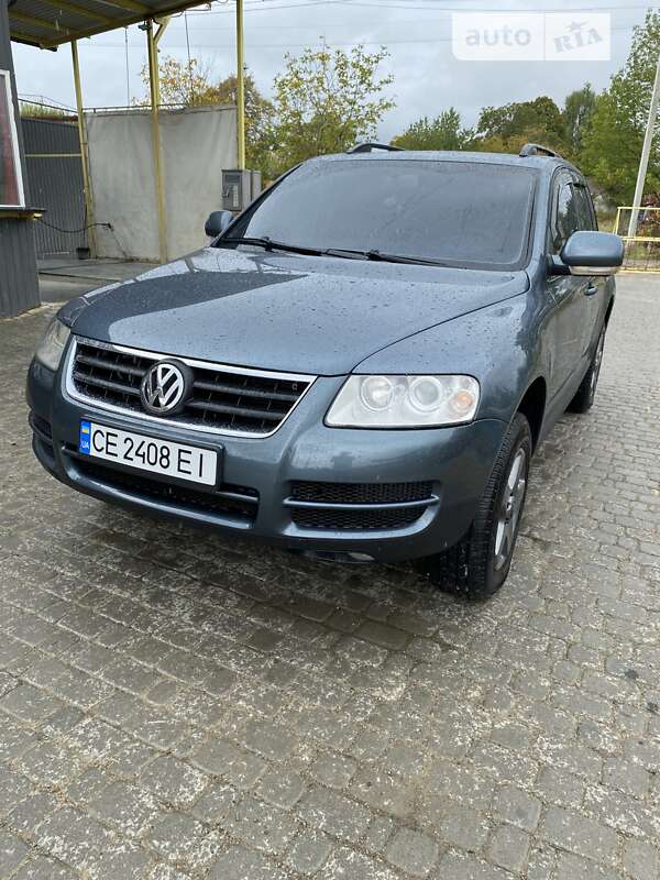 Внедорожник / Кроссовер Volkswagen Touareg 2004 в Черновцах