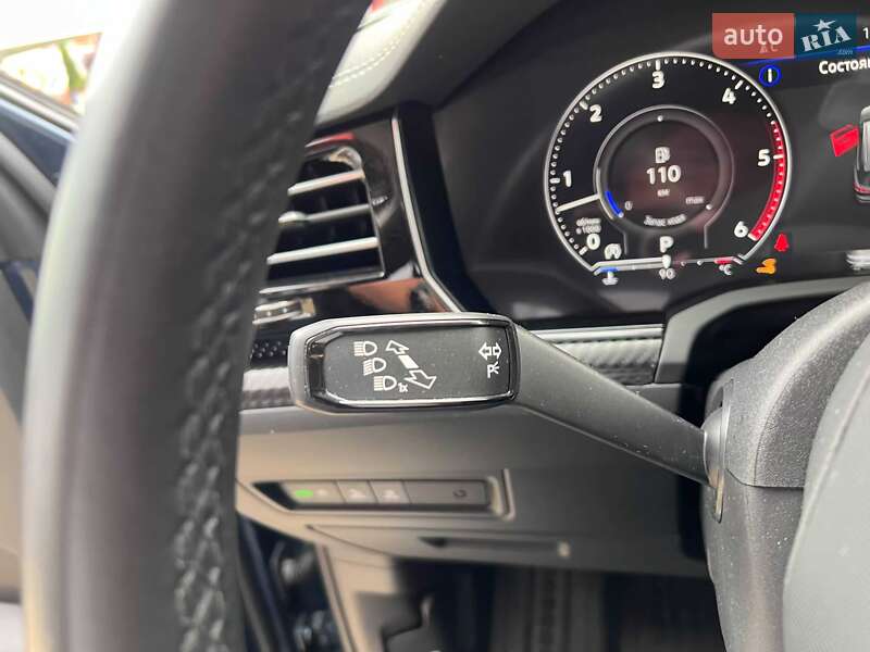 Позашляховик / Кросовер Volkswagen Touareg 2020 в Львові