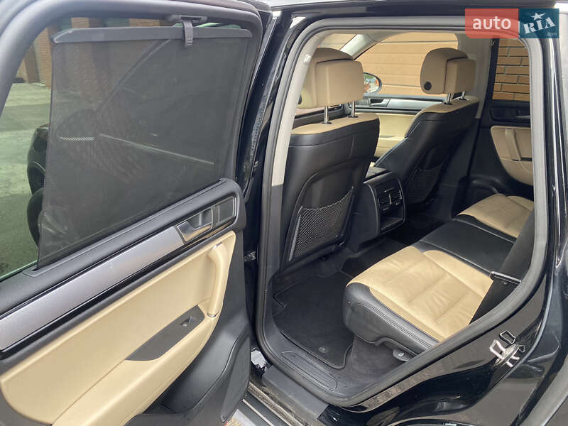 Внедорожник / Кроссовер Volkswagen Touareg 2012 в Киеве фото 10 Внедорожник / Кроссовер Volkswagen Touareg 2012 в Киеве