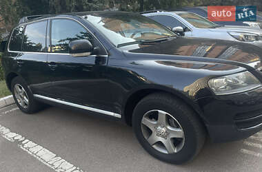 Внедорожник / Кроссовер Volkswagen Touareg 2007 в 
