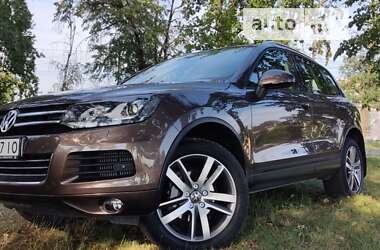 Внедорожник / Кроссовер Volkswagen Touareg 2012 в Виннице