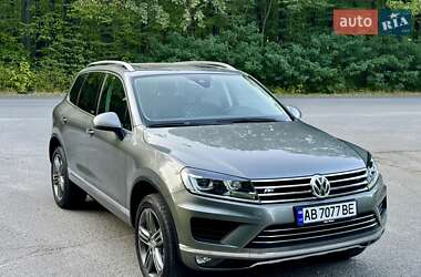 Внедорожник / Кроссовер Volkswagen Touareg 2016 в Виннице