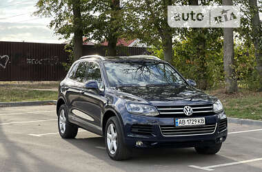 Внедорожник / Кроссовер Volkswagen Touareg 2014 в Виннице