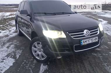 Внедорожник / Кроссовер Volkswagen Touareg 2007 в Бердичеве