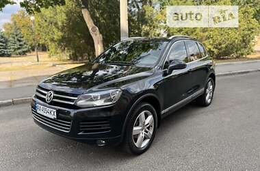 Внедорожник / Кроссовер Volkswagen Touareg 2012 в Харькове