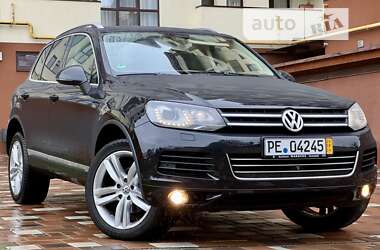 Внедорожник / Кроссовер Volkswagen Touareg 2011 в Стрые