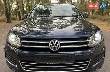 Внедорожник / Кроссовер Volkswagen Touareg 2011 в Ахтырке