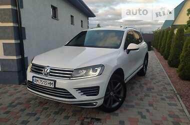 Позашляховик / Кросовер Volkswagen Touareg 2013 в Звягелі