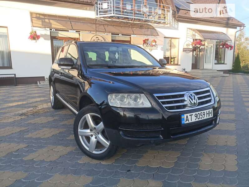 Позашляховик / Кросовер Volkswagen Touareg 2005 в 