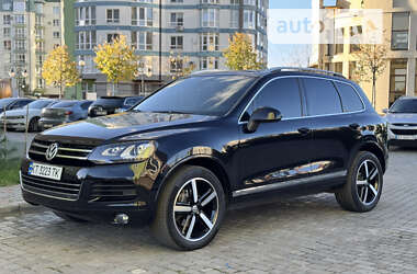 Внедорожник / Кроссовер Volkswagen Touareg 2012 в Ивано-Франковске